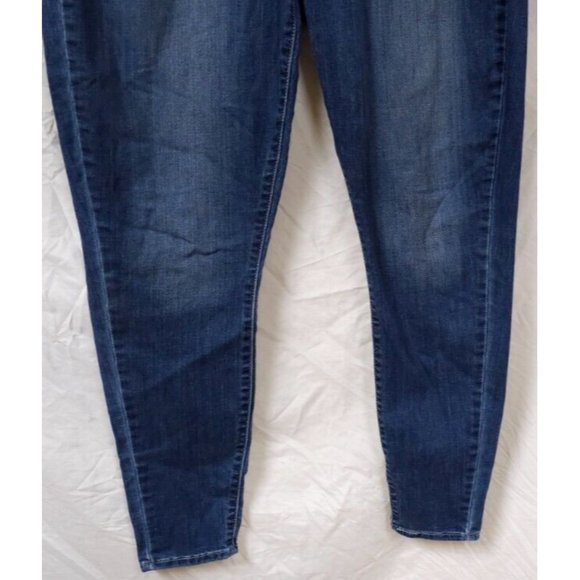 Signature Levi Strauss Womens 18 High Rise Medium Wash Skinny Denim Jeans 34X29 - Picture 3 of 12